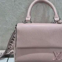 کیف لویی ویتون