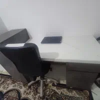 میز تحریر و صندلی|میز تحریر و کامپیوتر|اشتهارد, |دیوار