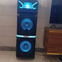 اسپیکر شارژی قابل حمل سالم در حد