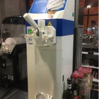 دستگاه قیفی بستنی ساز پمپی ایتالیایی