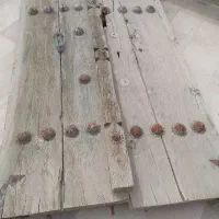 درب چوبی قدیمی