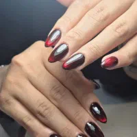 کاشت ناخن به مناسبت افتتاحیه فقط