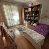 همخانه موجه خانم کارمند یا دانشجو