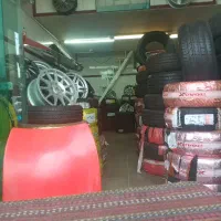 صندوق دار لاستیک فروشی