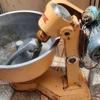 خمیر گیر موتور قدیمی  در حد نو