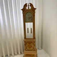 ساعت ایستاده