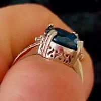 سه تا انگشتر  و دوتا پلاک|جواهرات|رباط‌کریم, رباط‌کریم|دیوار