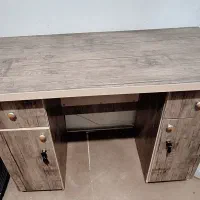 میز کامپیوتر و تحریر