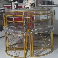 میز ناهار خوری فوری