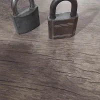 قفل آویز