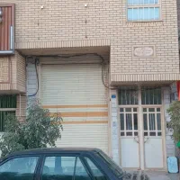 فروش فوری ملک سه طبقه با مغازه