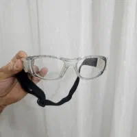 عینک ورزشی شماره خور