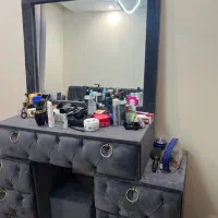 تخت پاتختی ومیز ارایش چستر شرکتی