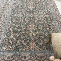 ۳ عدد فرش ۶ متری و ۱ عدد ۹ متری