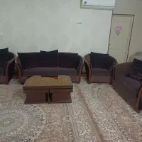 مبل هفت نفره و جلو و عسلی  درحد نو