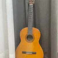 Yamaha C40 گیتار