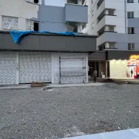 27-متر-مغازه-بر-خیابان-اصلی