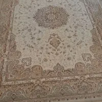 یه جفت قالیچه ماشینی کرم رنگ سالم سالم