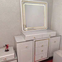 میز لوازم ارایش|مبلمان خانگی و میز عسلی|پیشوا, |دیوار