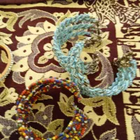 بدلیجات النگو|بدلیجات|تخت سلیمان, |دیوار