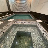 استخر سرپوشیده ابگرم و جکوزی آتشکده