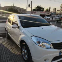 ساندرو اتومات 97|خودرو سواری و وانت|بندرعباس, |دیوار