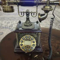 تلفن رومیزی کلاسیک