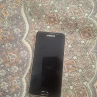 دوعددگوشی اوراقی فقط ال سی دی شکسته