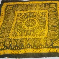شال و روسری خیلی قدیمی