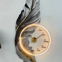 ساعت مدل پر و ماه|ساعت دیواری و تزئینی|شهریار, شهریار|دیوار