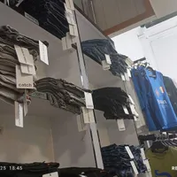 فروشنده لباس مردانه