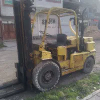 لیفتراک آمریکایی ۴تن موتورتازه تعمیرهمراه بافاکتور