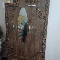 کمد لباس و لحاف