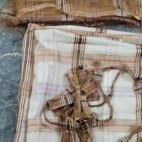 متکا و رو مکتا وپردهای مختلف زیری پرده طوری|رختخواب، بالش، پتو|قرچک, زیبا شهر|دیوار