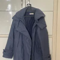 سه عدد پالتو و بارانی