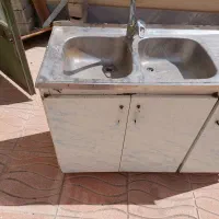 یک عدد ظرفشویی سه دره باهمراه سینک دولکن