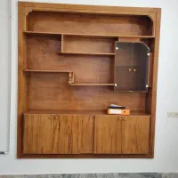 کمد لباس ایستاده و دکوری دیواری