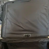 چمدان خارجی|کیف، کفش، کمربند|شیراز, آبیاری|دیوار