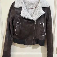 کت یا کاپشن گرم خارجی مناسب سایز ۳۶