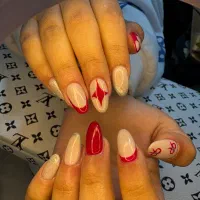 خدمات vip میکاپ شنیون ناخن بافت مو و مژه..|خدمات زیبایی و سلامت|تهران, جوادیه تهرانپارس|دیوار
