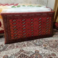 ۲عدد پشتی . ماشینی کاملا محکم و سالم
