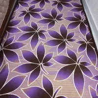 قالیچه ی اتاق یا آشپزخانه