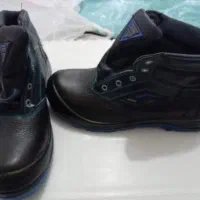 کفش ایمنی سایز ۴۳و ۴۴|کیف، کفش، کمربند|لردگان, |دیوار