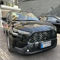 کرولا کراس مشکی کم کار