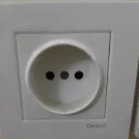 کلید و پریز نو.