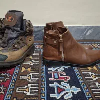 فروش دو کفش به دلیل عدم استفاده که سایز نیستن