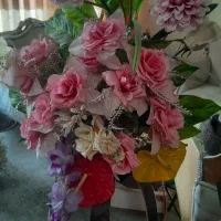 گل وگلدان ودسته گل مصنوعی