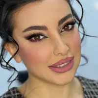 آفر ویژه میکاپ و شینیون ‌ویژه قبل محرم|خدمات آرایشگری و زیبایی|بم, |دیوار