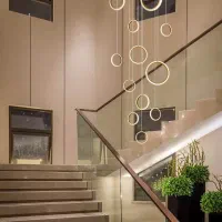 لوستر. سقفی بلند طرح باران