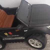 ماشین شارژی دو موتوره مدل ford|اسباببازی|شیراز, هفت تنان|دیوار